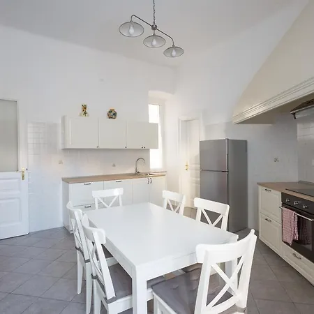 Apartment Triestevillas Ghega - Next To The Railway Station *